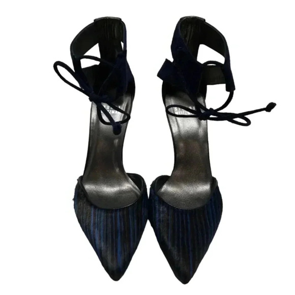 {Stuart Weitzman} Women's Striped Calf Hair Strappy Stilleto Heels - Picture 4 of 15